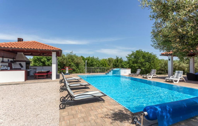 Villa Grande heated pool&whirpool&sauna&pet friendly
