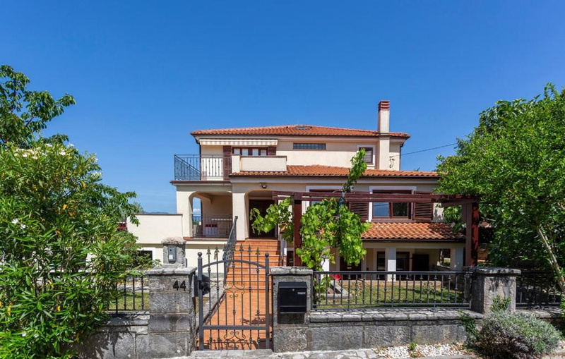 Villa Grande heated pool&whirpool&sauna&pet friendly