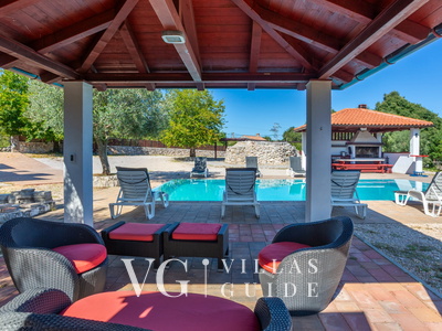Villa Grande heated pool&whirpool&sauna&pet friendly Dvorište i vanjski dio objekta
