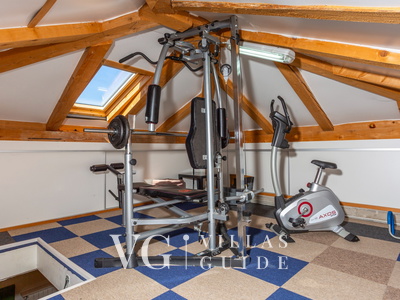 Villa Grande heated pool&whirpool&sauna&pet friendly wellness