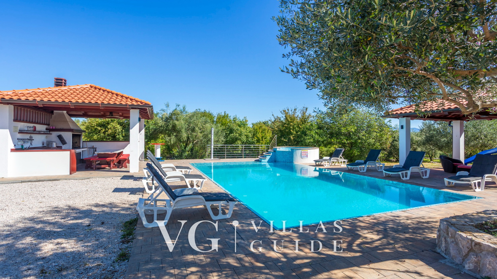 Villa Grande heated pool&whirpool&sauna&pet friendly Garten und Außenbereich