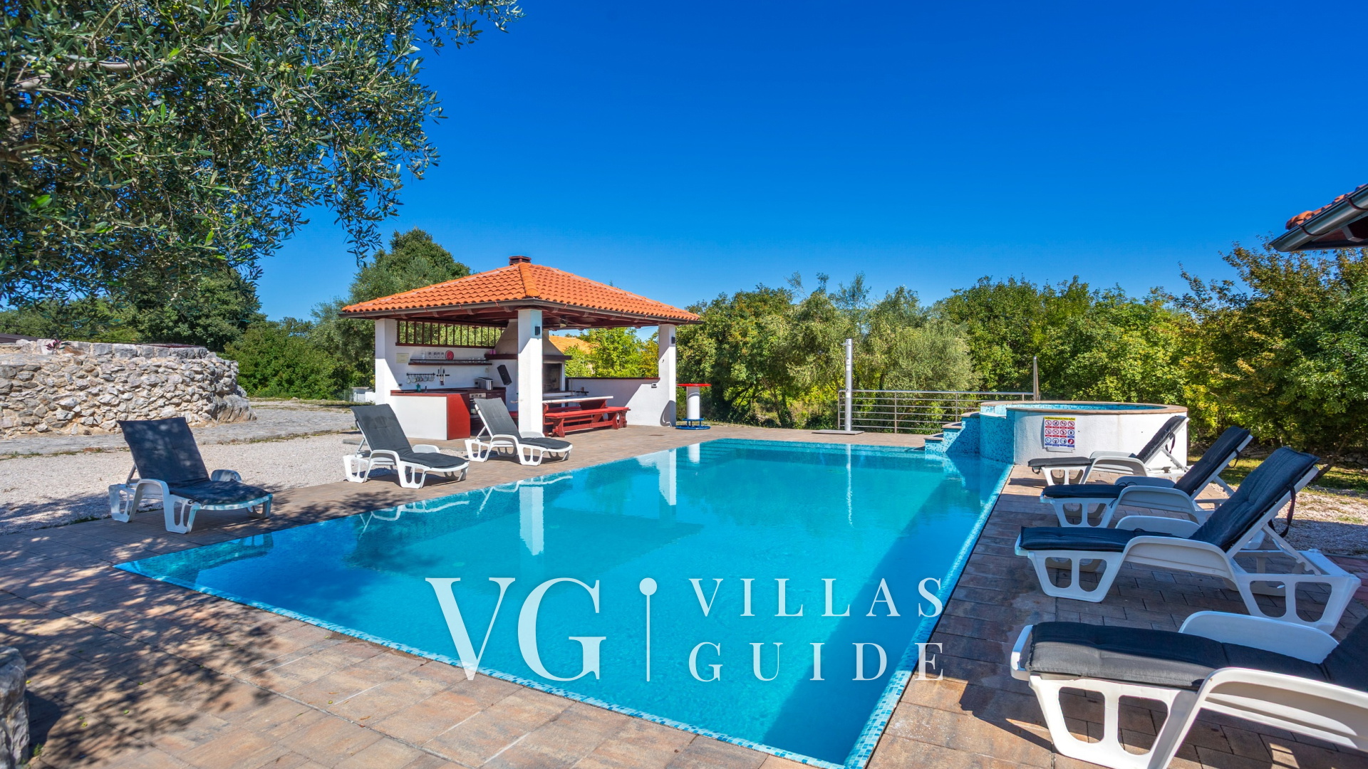 Villa Grande heated pool&whirpool&sauna&pet friendly Piscina