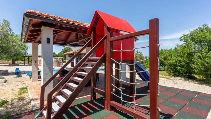 Villa Grande heated pool&whirpool&sauna&pet friendly