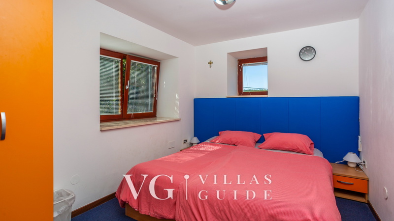 Villa Grande heated pool&whirpool&sauna&pet friendly Bedroom