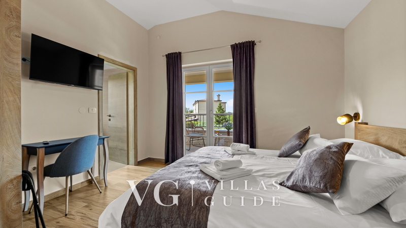 Stone Villa Murine Istria Schlafzimmer