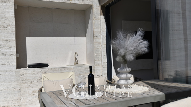 Villa Rosemary - East - Makarska Dvorište i vanjski dio objekta