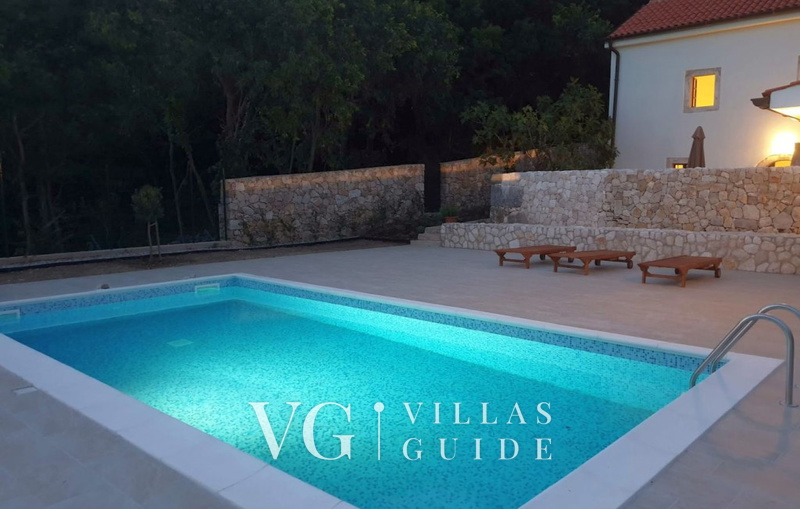 Villa Green Residence