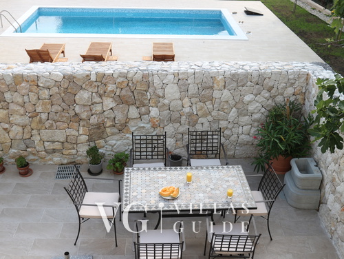 Villa Green Residence