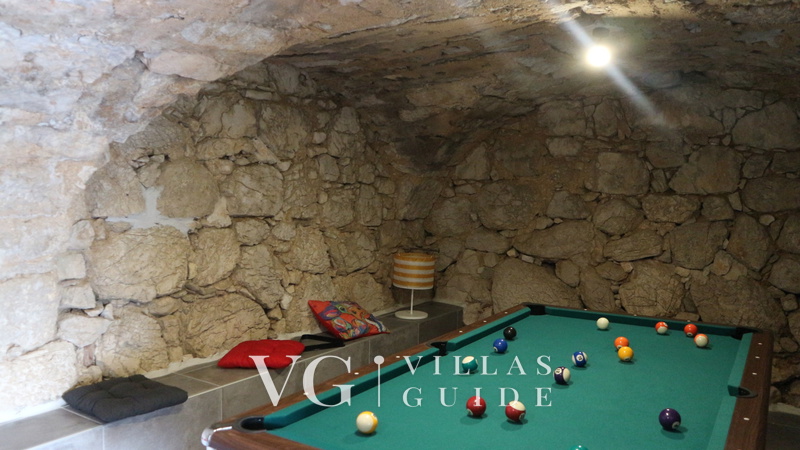 Villa Green Residence