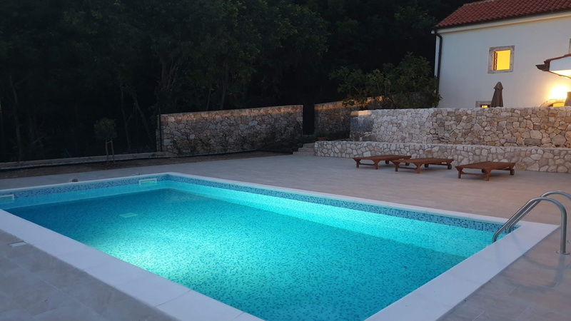 Villa Green Residence