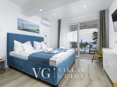 Sea View Villa Oliva with pool Island Krk Camera da letto