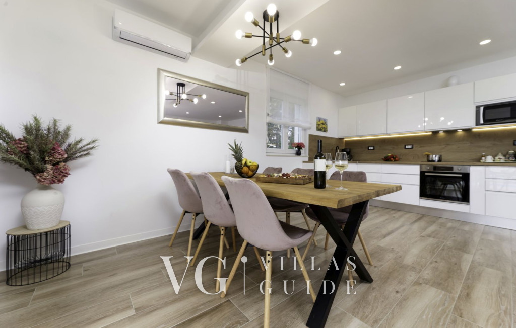 Sea View Villa Oliva with pool Island Krk Cucina