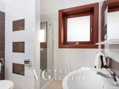 Villa Casa Malvasia with pool&tennis cort  Istria Badezimmer