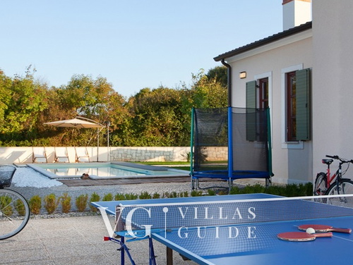 Villa Casa Malvasia with pool&tennis cort  Istria