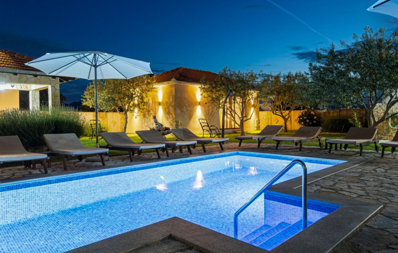 Villa Popovića Dvori - Makarska-Šestanovac