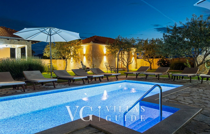 Villa Popovića Dvori - Makarska-Šestanovac