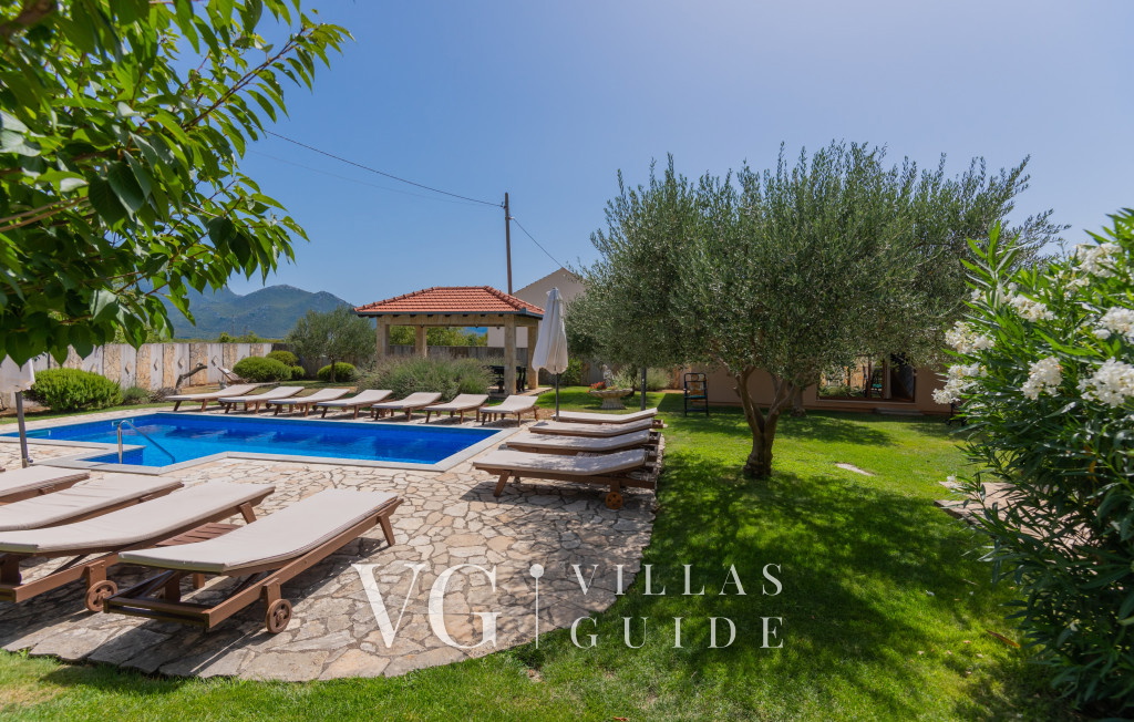 Villa Popovića Dvori - Makarska-Šestanovac