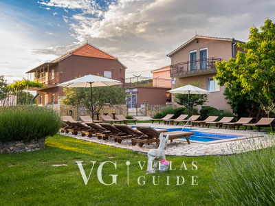 Villa Popovića Dvori - Makarska-Šestanovac