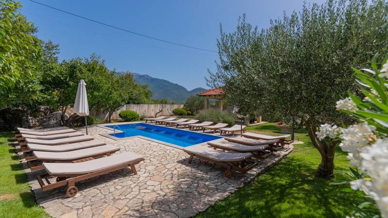 Villa Popovića Dvori - Makarska-Šestanovac