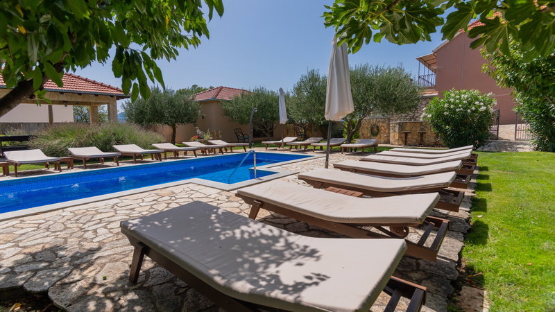 Villa Popovića Dvori - Makarska-Šestanovac