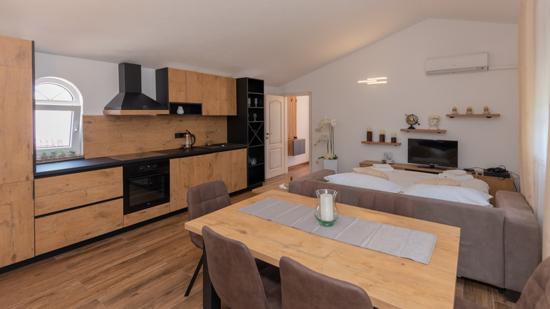 Villa Popovića Dvori - Makarska-Šestanovac