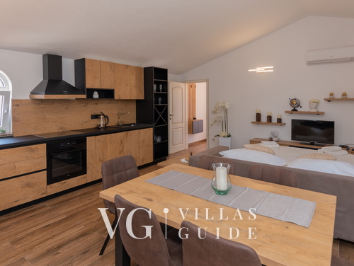 Villa Popovića Dvori - Makarska-Šestanovac