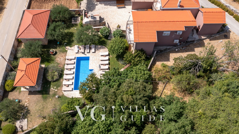 Villa Popovića Dvori - Makarska-Šestanovac