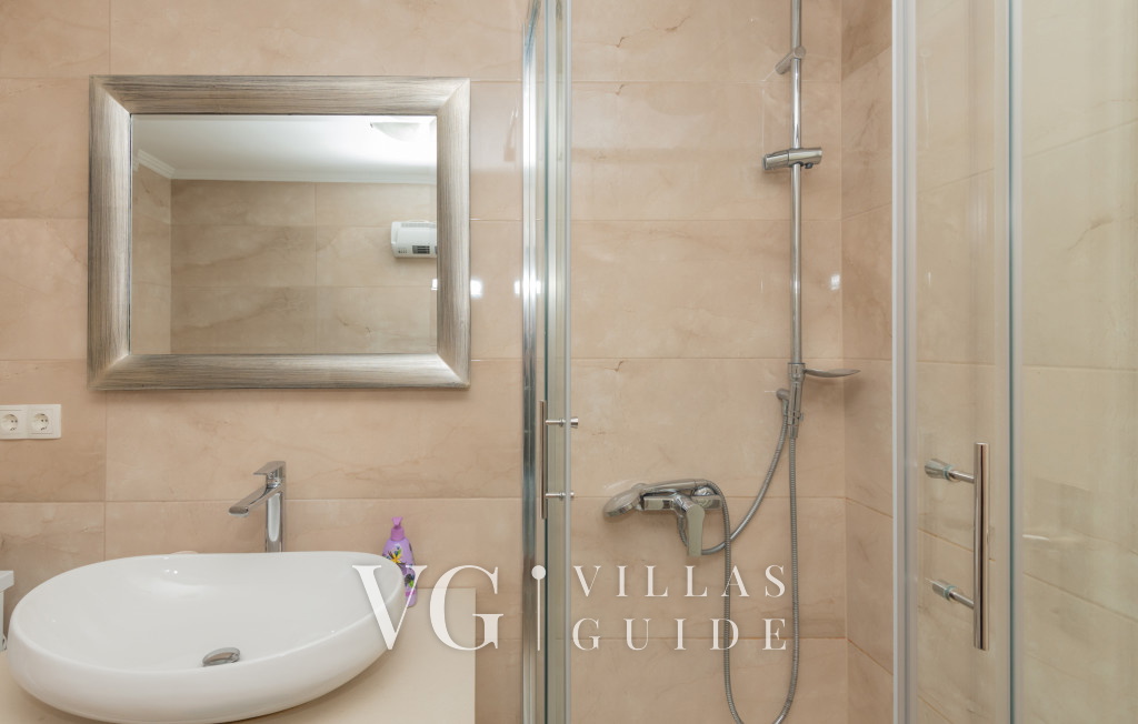 Villa Lara - Makarska-Kamenmost Bagno