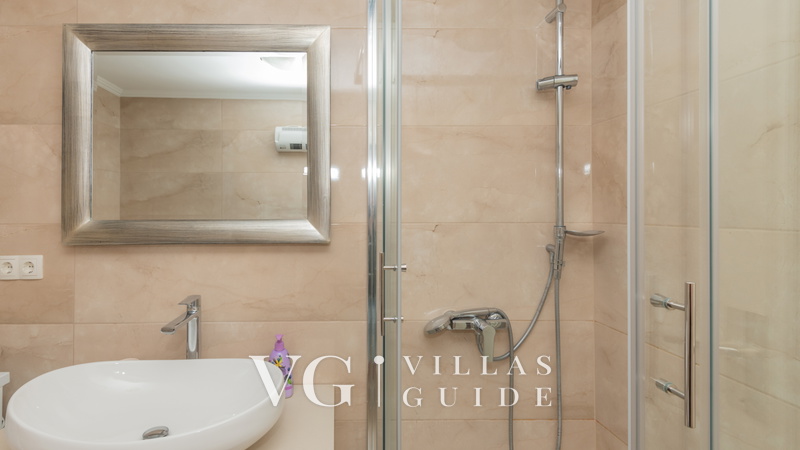 Villa Lara - Makarska-Kamenmost Bagno