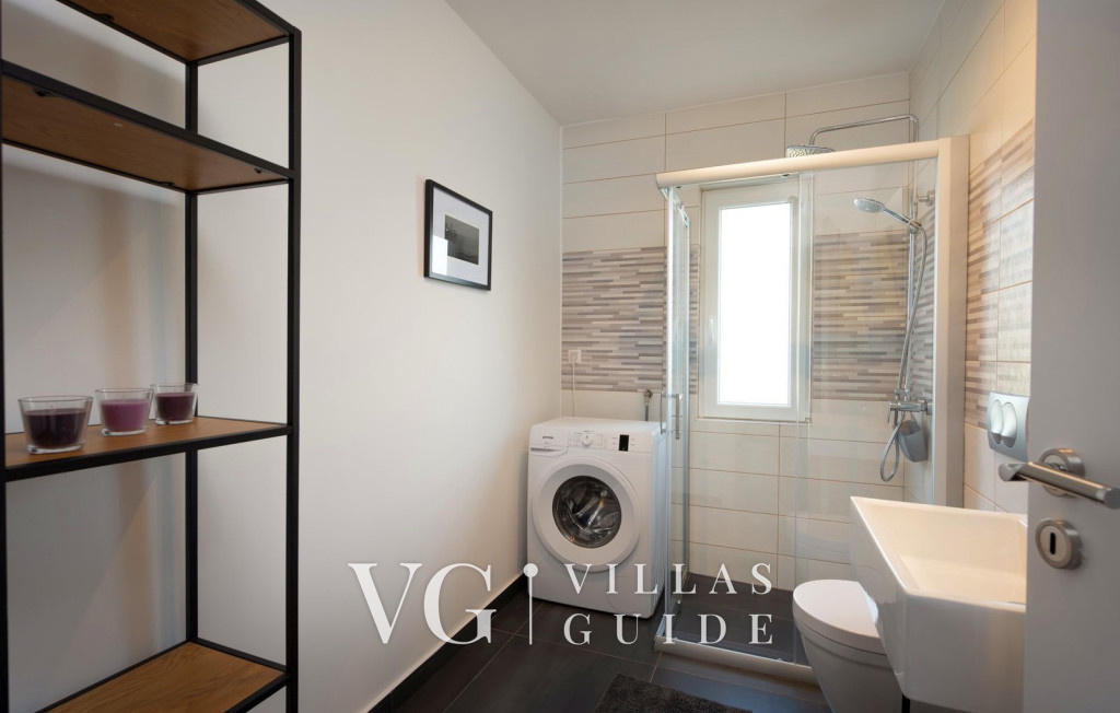 Villa Slivari Istria with pool Badezimmer