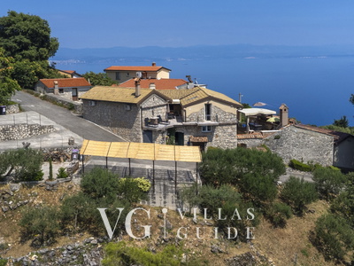 Stone House Zijavica with pool Microlocation