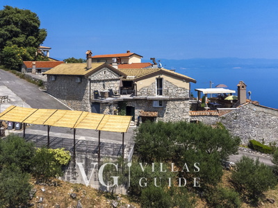 Stone House Zijavica with pool Microlocation