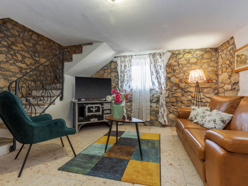 Stone House Zijavica with pool