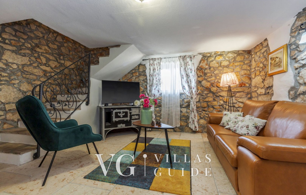 Stone House Zijavica with pool Dnevni boravak