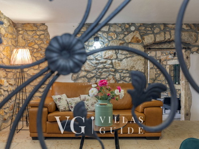 Stone House Zijavica with pool