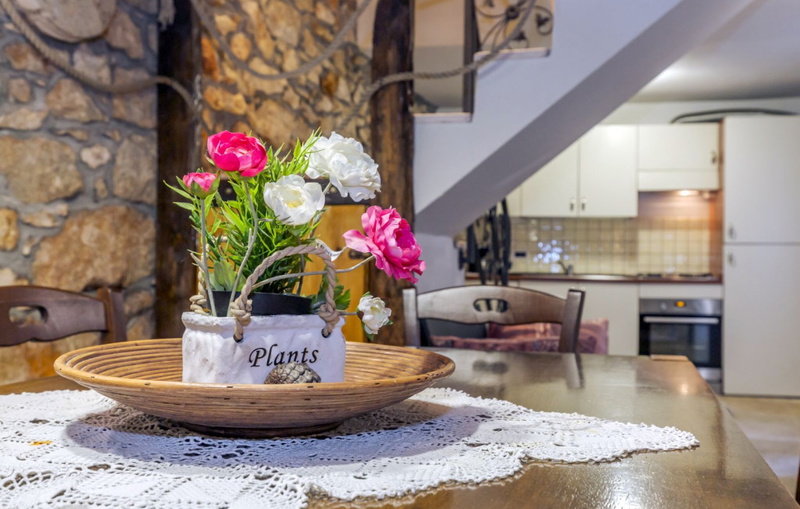 Stone House Zijavica with pool