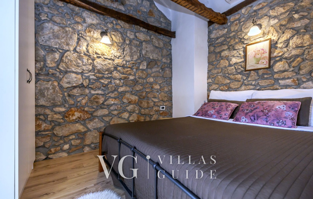 Stone House Zijavica with pool Bedroom
