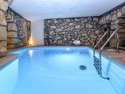 Stone House Zijavica with pool