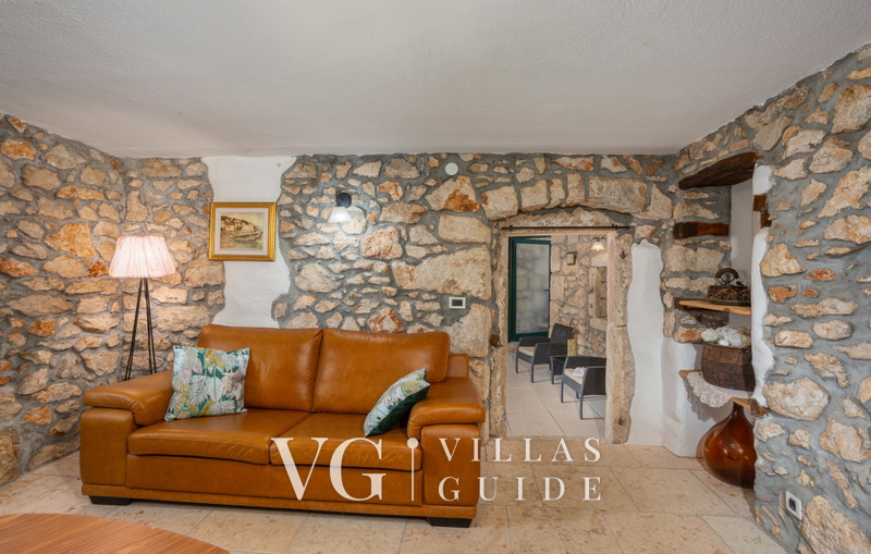 Stone House Zijavica with pool Dnevni boravak