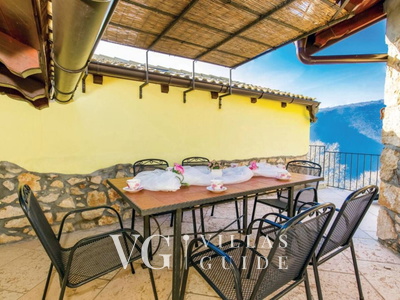 Stone House Zijavica with pool