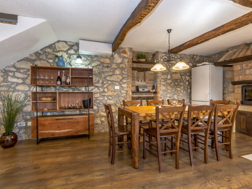 Villa Hidden world with pool