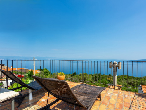 Villa Hidden world with pool