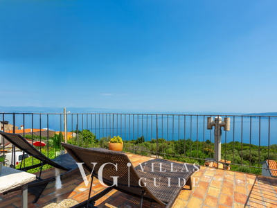 Villa Hidden world with pool