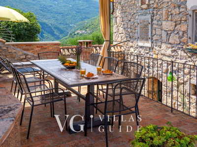 Villa Hidden world with pool