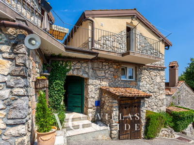 Villa Hidden world with pool