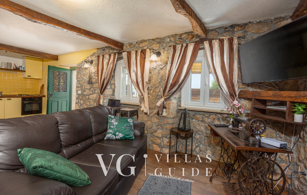 Villa Hidden world with pool&sauna&pet friendly Opatija Living room