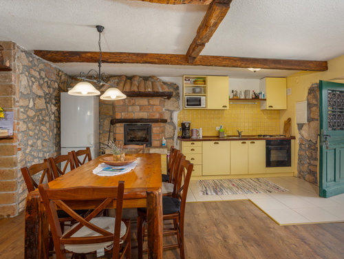 Villa Hidden world with pool