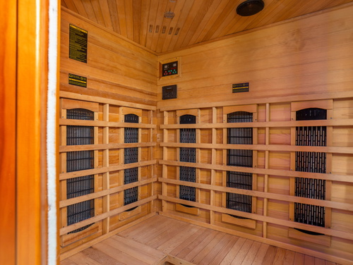 Villa Hidden world with pool