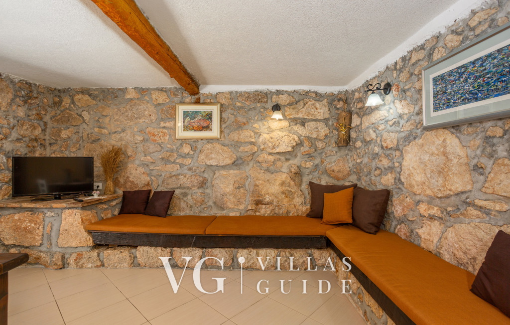 Villa Hidden world with pool Zusatzinhalte