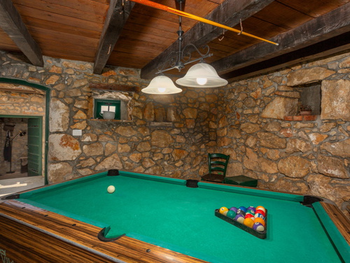 Villa Hidden world with pool